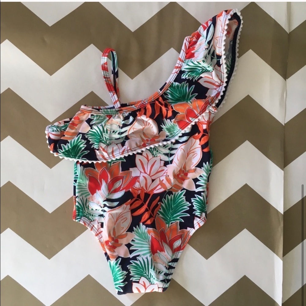 JANIE and Jack 2T swimsuit - Picture 3 of 3